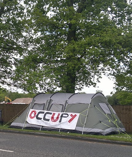 The Occupy Movement. By Philafrenzy [CC BY-SA 4.0 (https://creativecommons.org/licenses/by-sa/4.0)], from Wikimedia Commons.